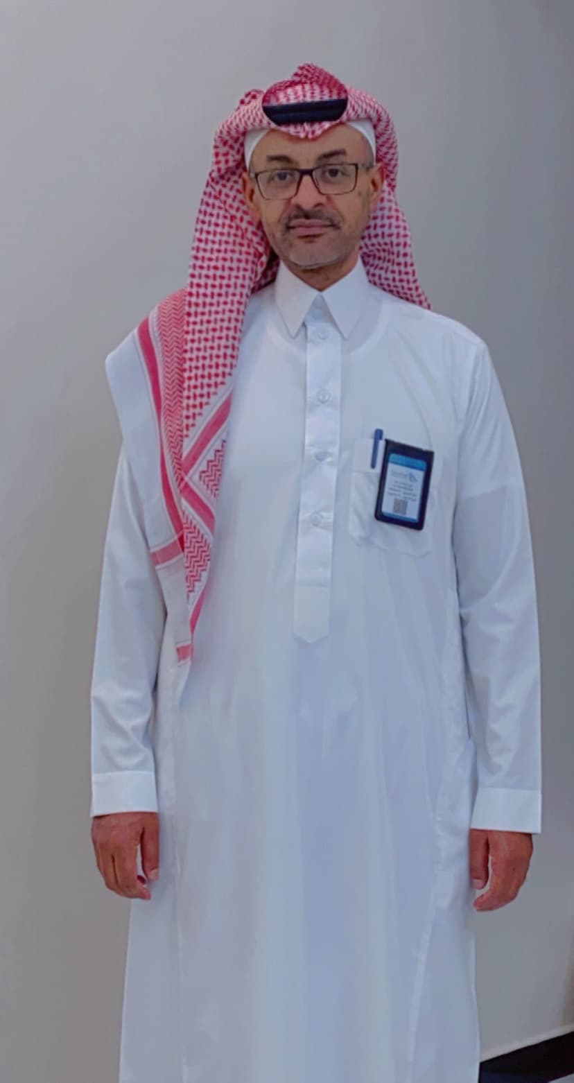 علي  آل زيّاد