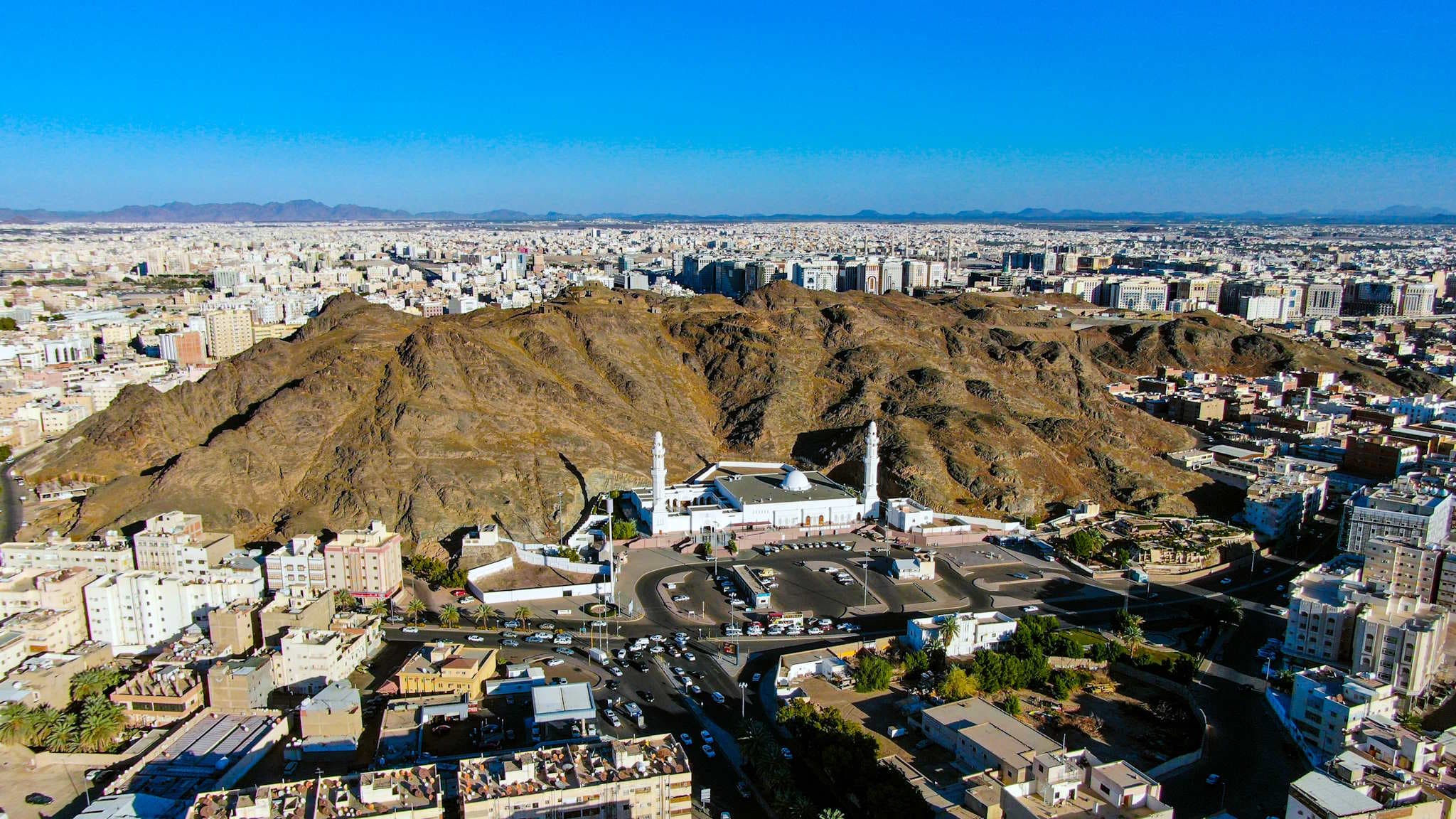 جوله حره مع مرشدك الخاص في المدينة المنورة