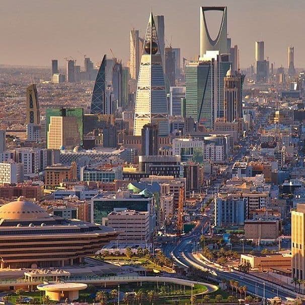 زيارة برج المملكة وبرج الفيصلية ومنطقة الديرة  - الرياض التراثية