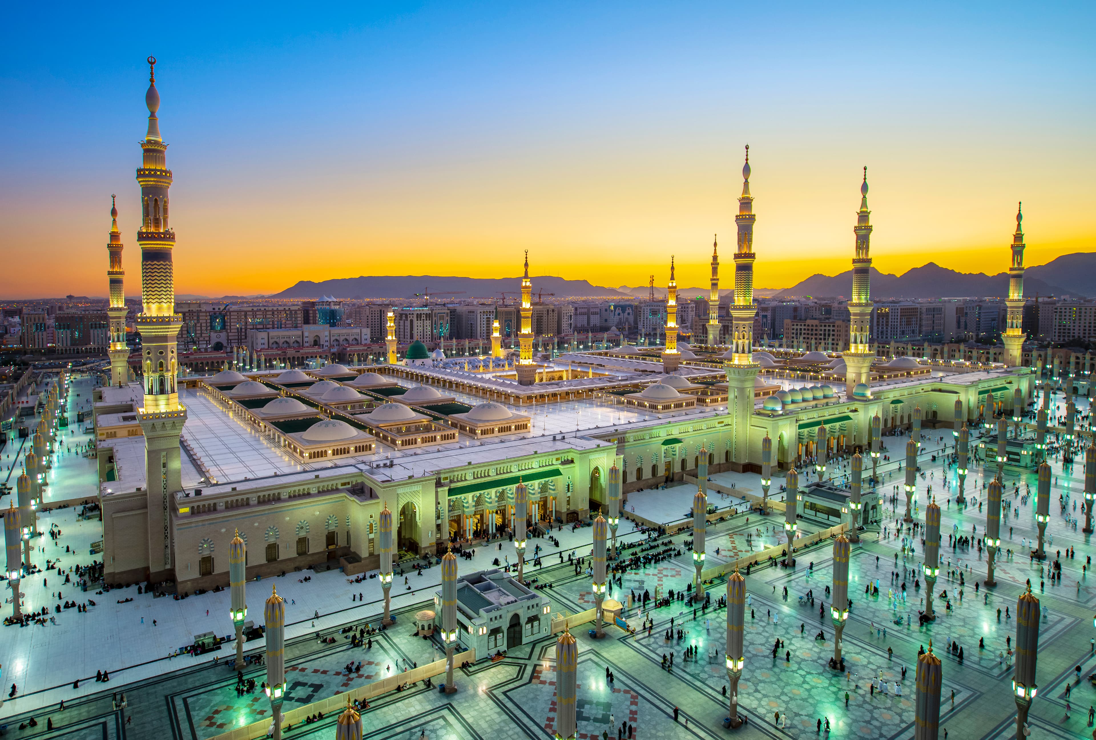 باقة ليالي المدينة – ليلتين روحانيتين في المدينة المنورة