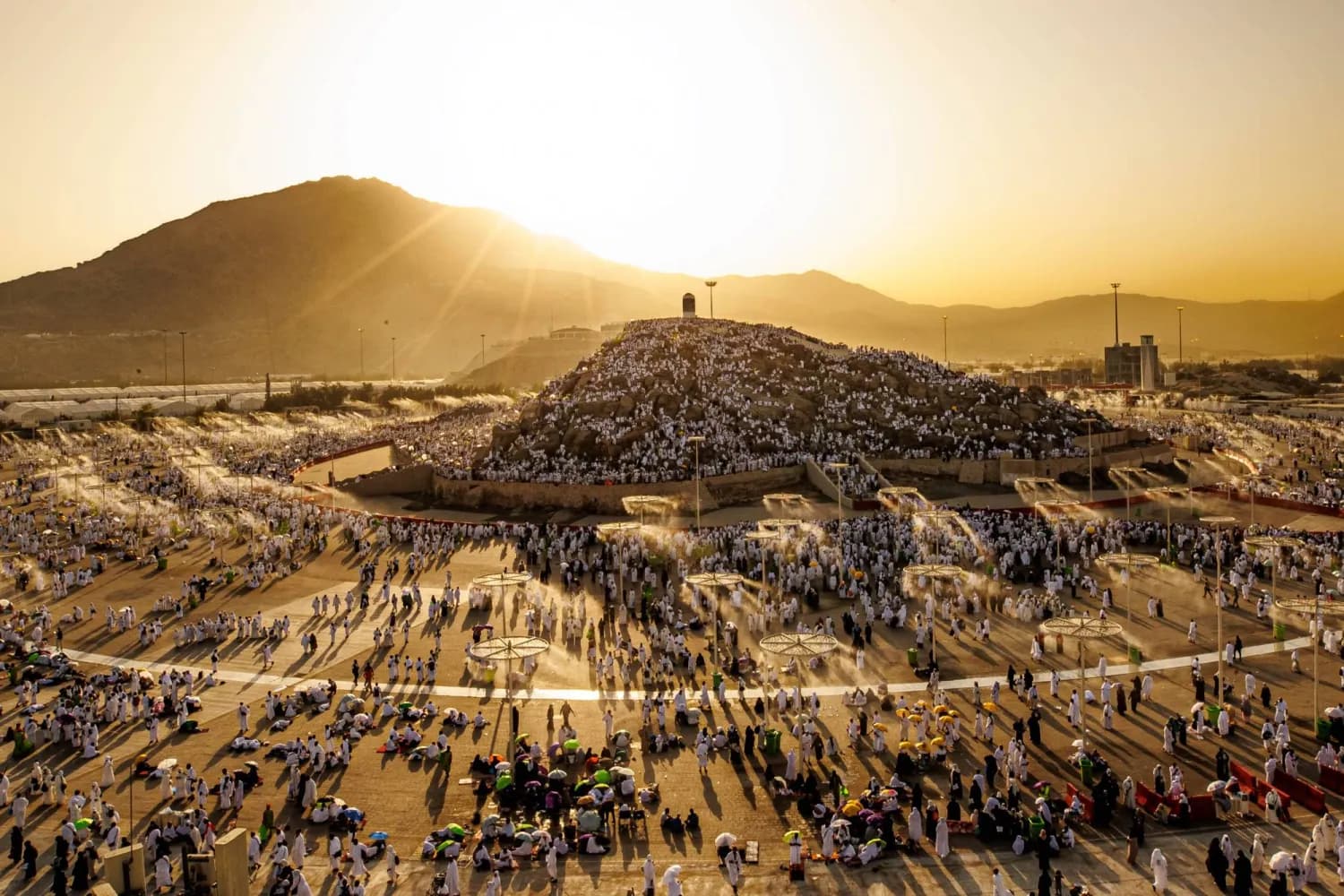 طريق الحجيج رحلة سياحية بين انوار المشاعر المقدسة