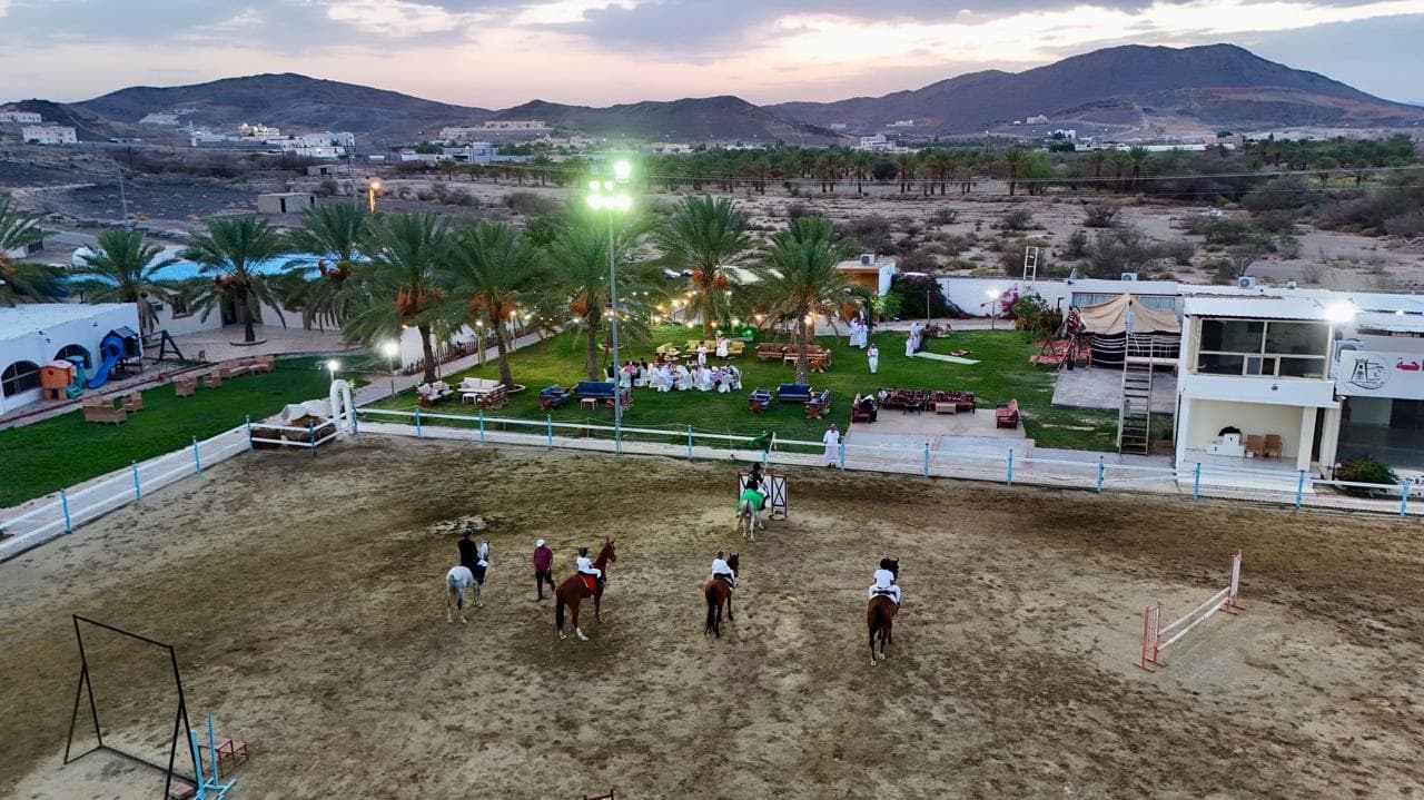 تجربة ركوب الخيل في مركز فال العز للفروسية