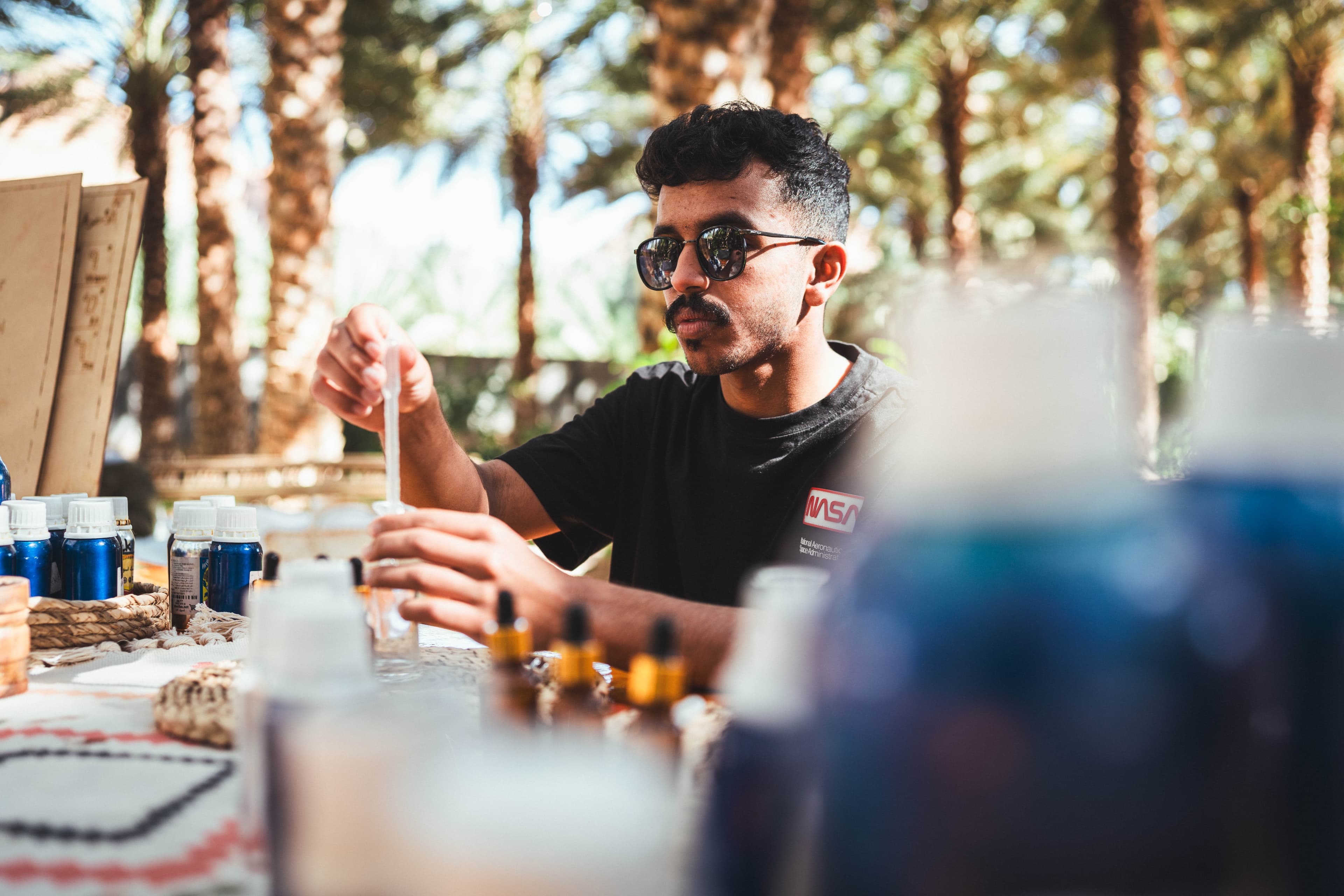 العلا:عبق العطور العربية( للمجموعات)
